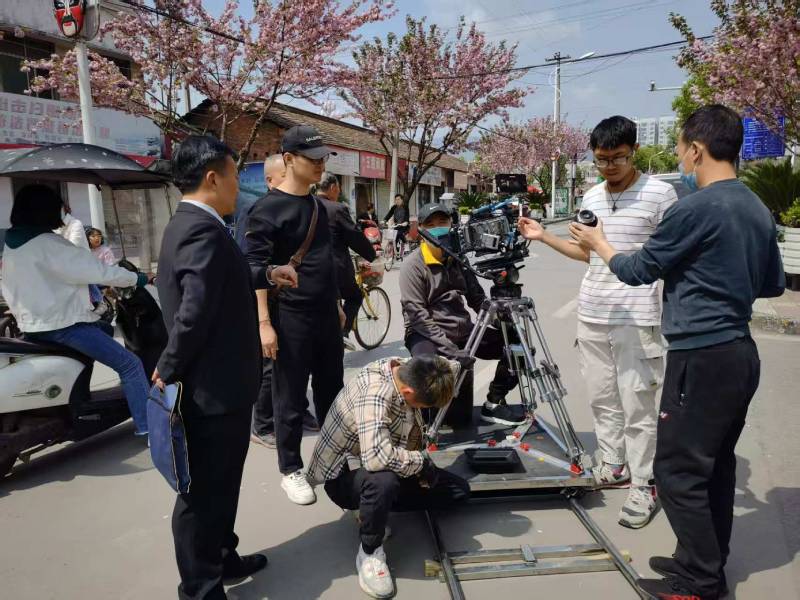 博尔塔拉宣传片拍摄公司团队介绍